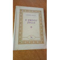 U progu życia - powieść dla dorastających panienek - Ludwika Alcott 1928 r.